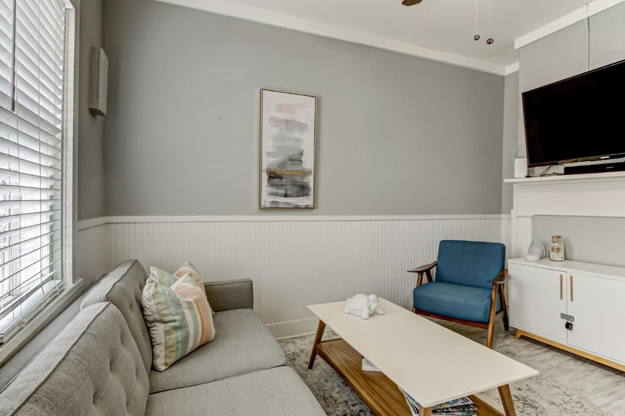 130 Y O Historic Savannah Cottage Off Forsyth Park エクステリア 写真