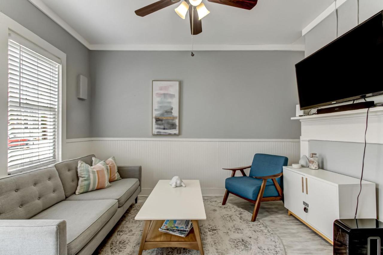 130 Y O Historic Savannah Cottage Off Forsyth Park エクステリア 写真