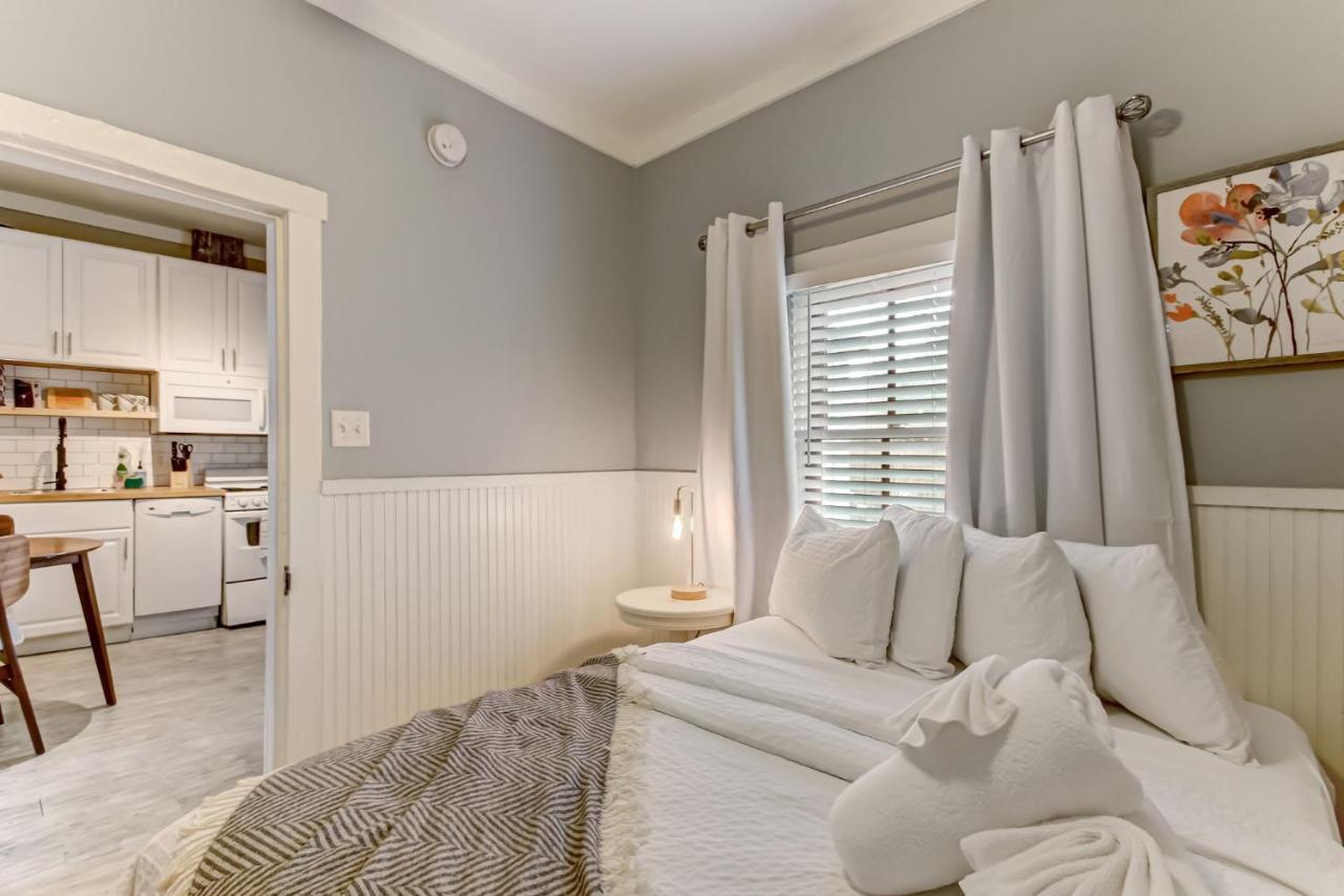 130 Y O Historic Savannah Cottage Off Forsyth Park エクステリア 写真