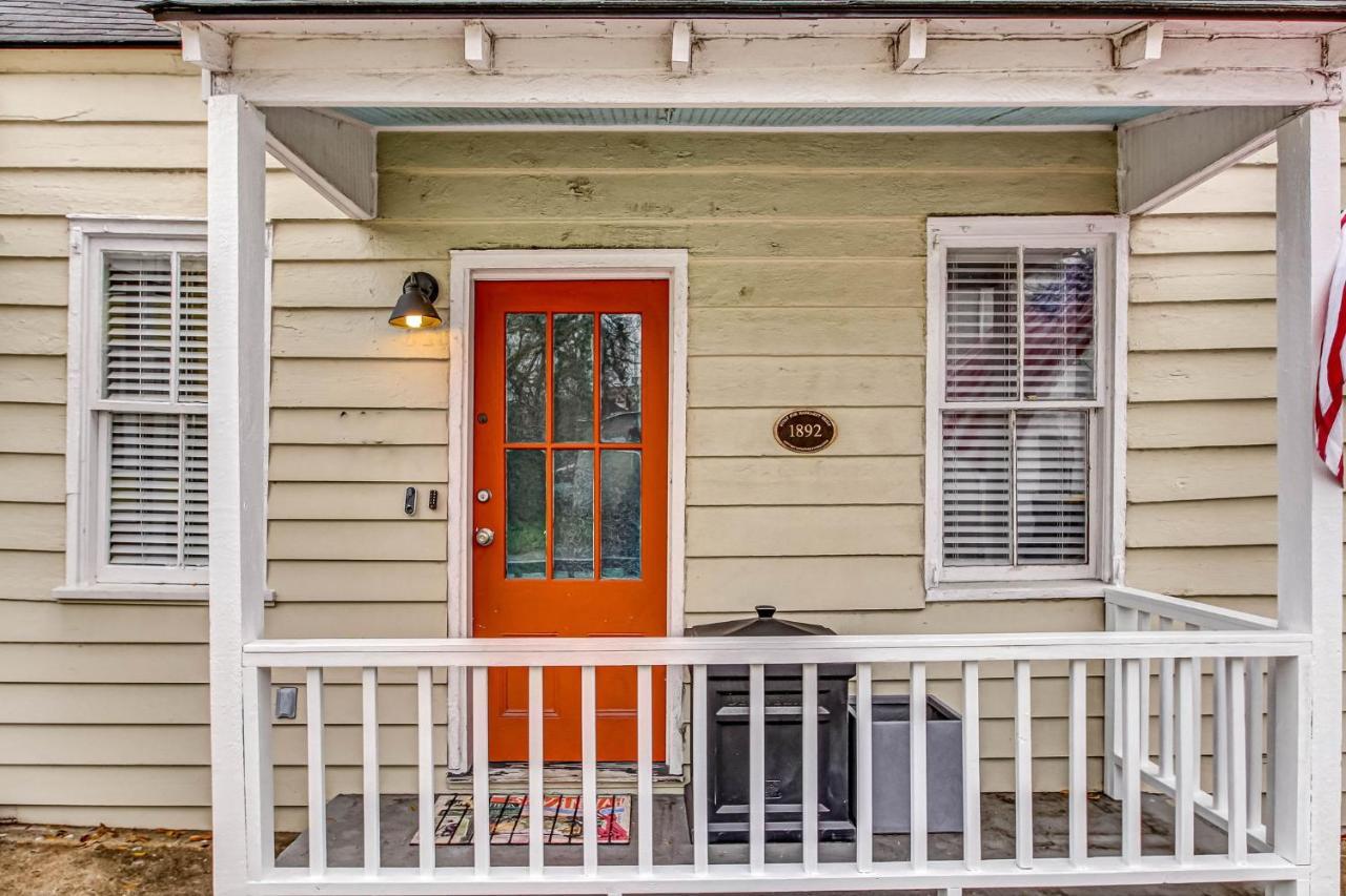 130 Y O Historic Savannah Cottage Off Forsyth Park エクステリア 写真